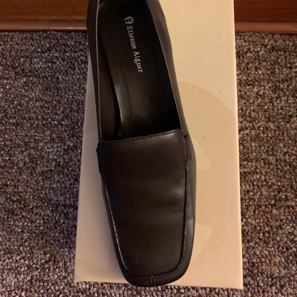 Ettienne Aigner Heeled Loafer - Picture 2 of 3